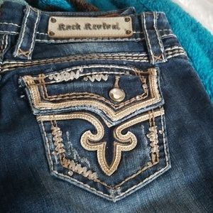 Rock revival skinny jeans kai
